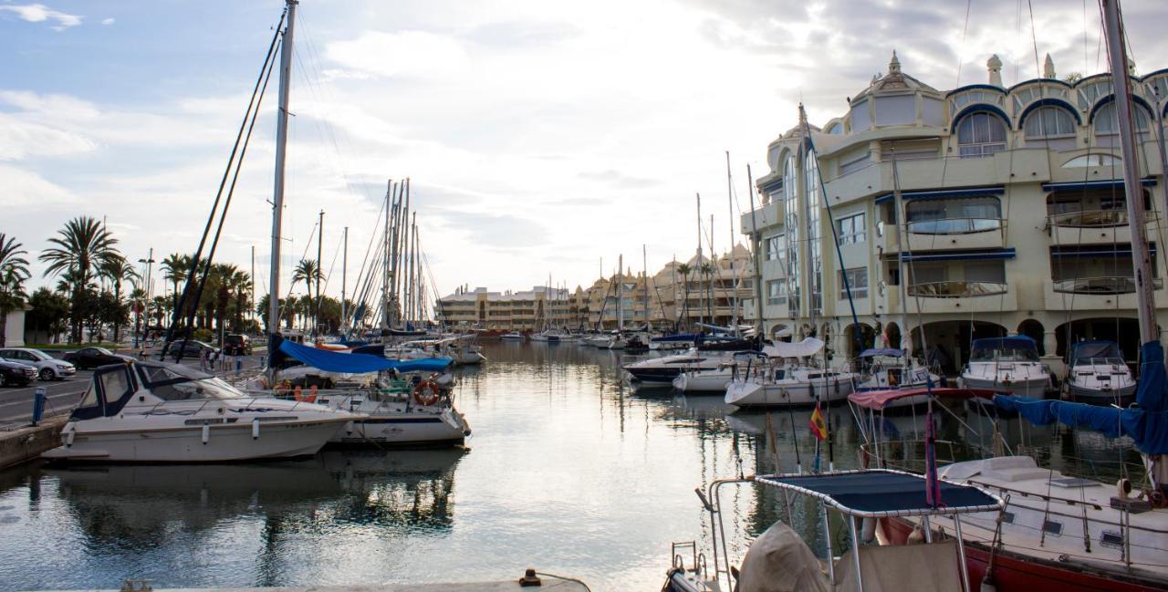 Puerto Marina Luxury Apartment With Sea Views Бенальмадена Экстерьер фото